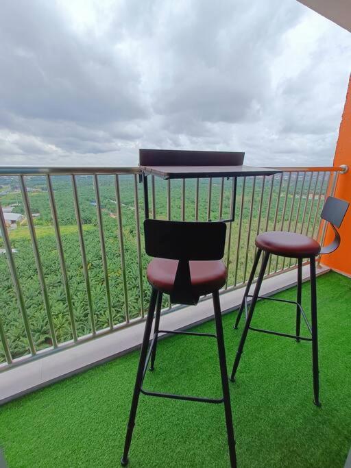 Joyful Sitiawan Skygarden Swimming Pool Apartment *
